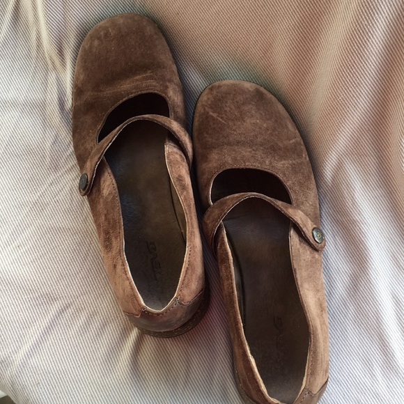 Teva Mary Janes - Picture 4 of 8